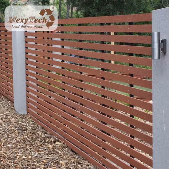 Resistente recinzione in legno per balcone in poliestere WPC Zaun decorativo